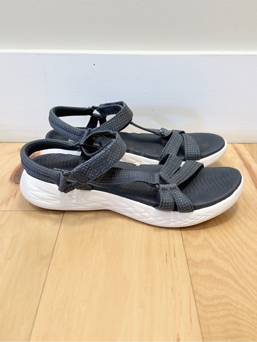 Skechers Women's On-The-Go 600-Brilliancy Sport Sandal